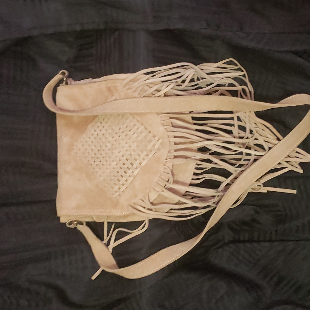 Alternative shoulder bag